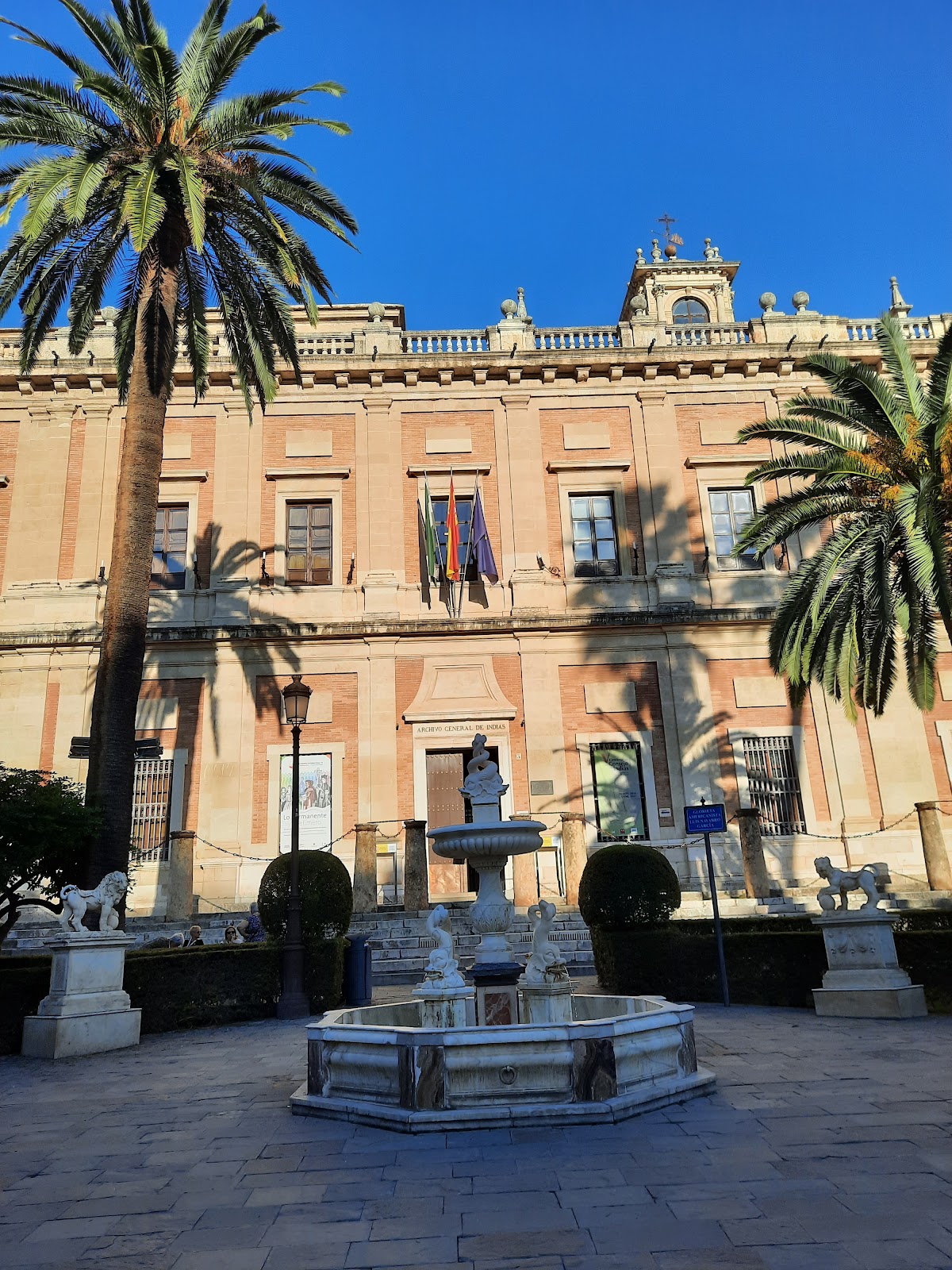 Sevilla Center