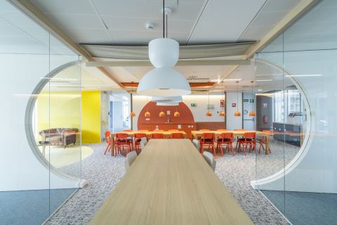 Utopicus Torre Marenostrum - Oficinas & Coworking