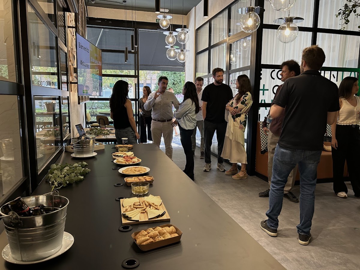 COTOWN LAB - Facultades | Coworking Valencia
