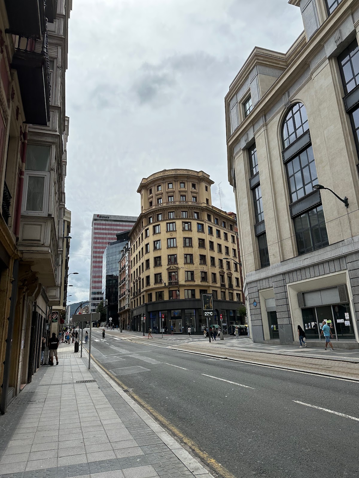 Spaces - Bilbao, Abando