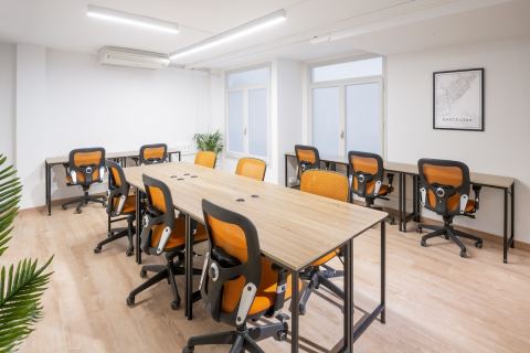 Coworking Sant Antoni Barcelona | Fix, Flex y Day Pass