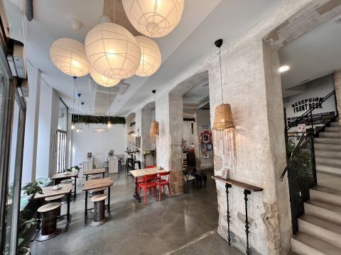 Street Art Cafe y Coworking