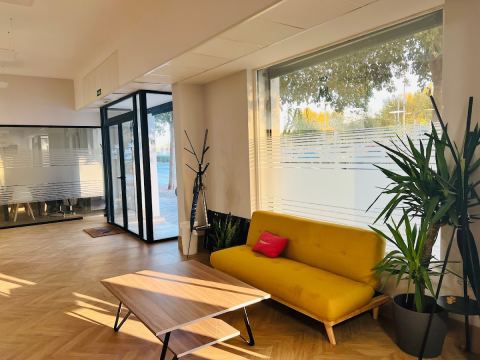 Just Work - Coworking Sevilla